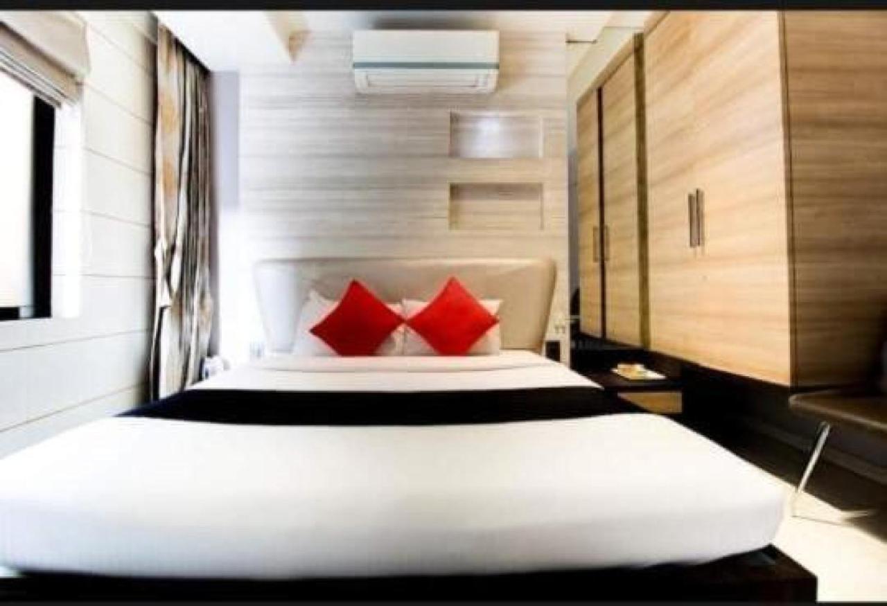 Hotel Pratiksha Residency Νάβι Μουμπάι Εξωτερικό φωτογραφία